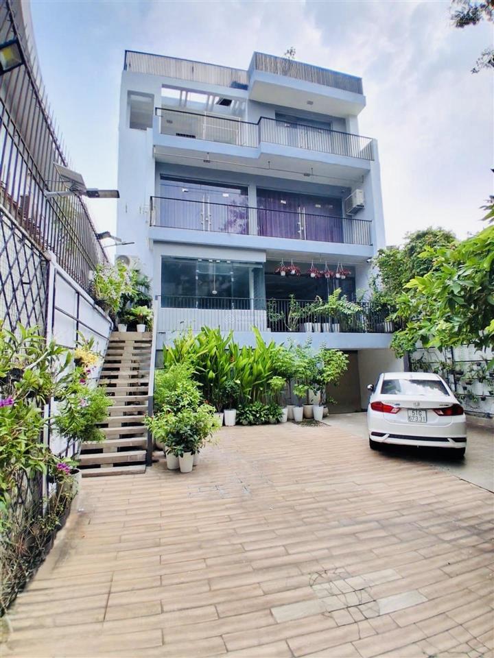 Biệt thự nơi âu cơ và lạc long quân gặp nhau gần 500m2 80 tỷ nhỉnh