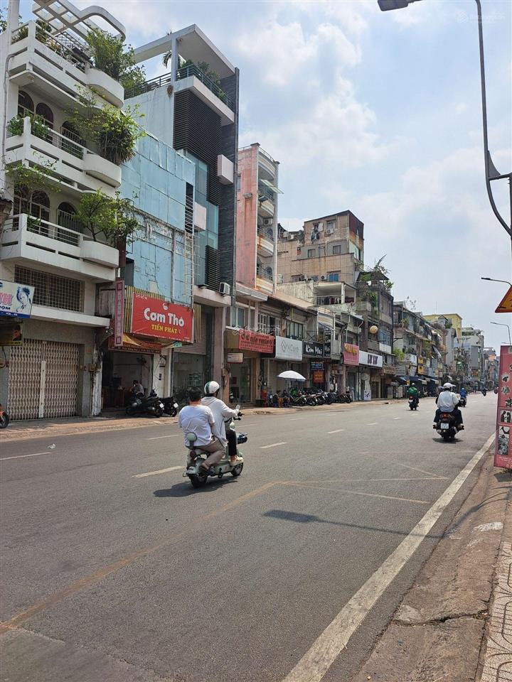 Mặt tiền kinh doanh  trần hưng đạo gần chợ lớn  dt 116m2  42 tỷ tl