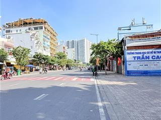 Tô hiệu gần trường trần cao vân  nhà 3 tầng hẻm 8m dt 4x14  nhỉnh 6 tỷ