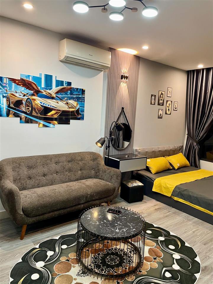 Chính chủ bán gấp căn studio 2 tỷ nội thất luxury tầng trung view thoáng tại vinhomes ocean park