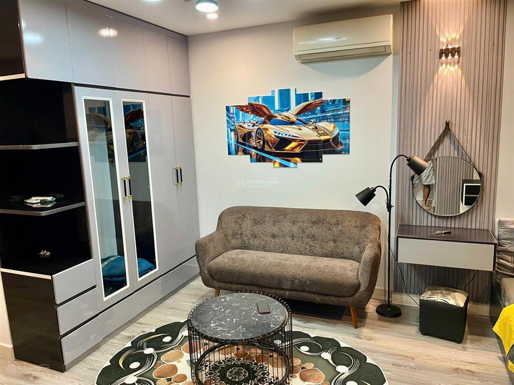 Chính chủ bán gấp căn studio 2 tỷ nội thất luxury tầng trung view thoáng tại vinhomes ocean park