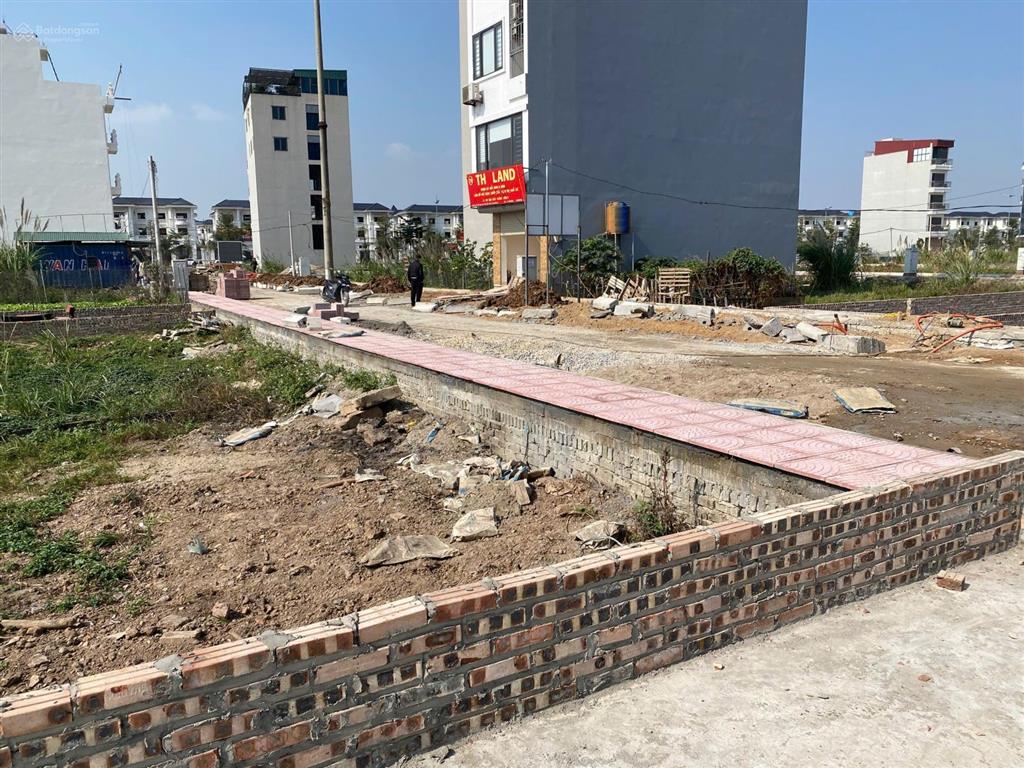 Nhà tôi cần bán một lô 55m cực đẹp vân canh, hoài đức
