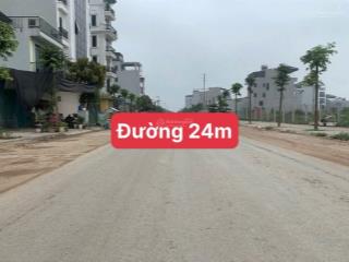 Bán nhanh lô góc công viên s85m mặt đường kinh doanh