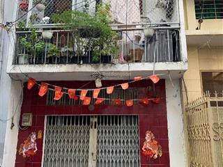 Quận 10 ngay công viên lê thị riêng  giáp quận 3  chỉ 3tỷ3 nhà 1 trệt 1 lầu, thiết kế gọn gàng