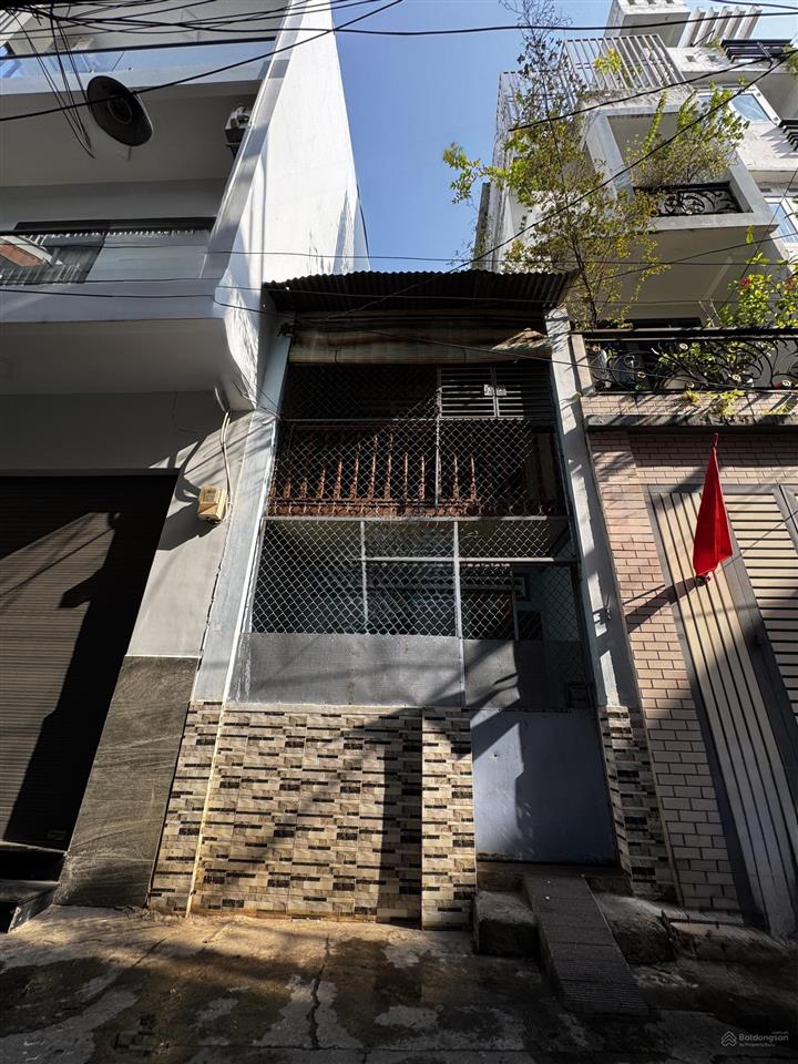 Quận 10 đường ngô quyền  hẻm 4m thông bà hạt  nhật tảo  nhà cấp 4 tiện xây mới hẻm