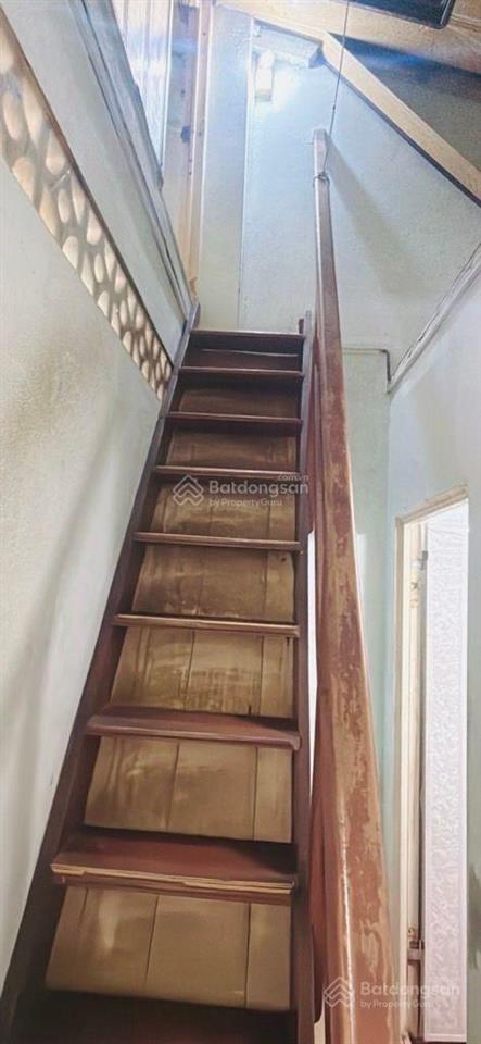 Quận 10 đường ngô quyền  hẻm 4m thông bà hạt  nhật tảo  nhà cấp 4 tiện xây mới hẻm