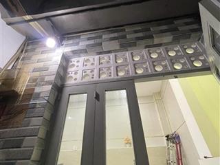 Quận 11  đường hồng bàng  dt 34m2  giá 3tỷ450 diện tích 34m2 (3,6m x 9m) cách hẻm xe hơi