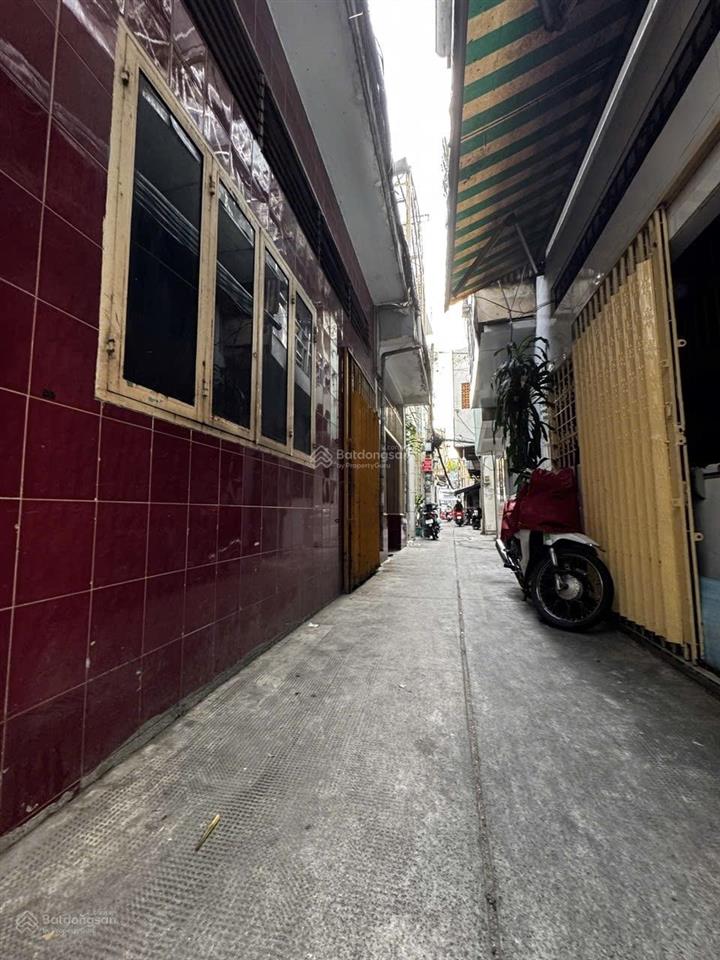 Quận 10 ngay ngã 7 lý thái tổ  lô góc  nhà cấp 4  xá định mua đất  82m2  giá 8tỷ9