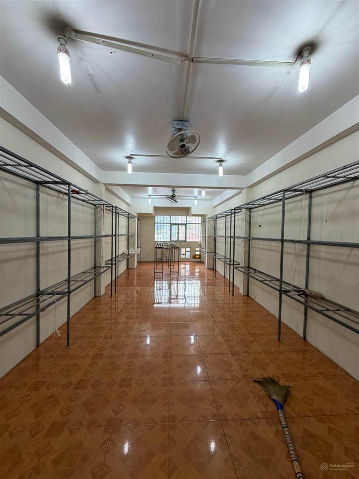 Siêu phẩm mặt tiền chợ tân bình  4 tầng  giá 15tỷ5  ngay trục đường huyết mạch lý thường kiệt.