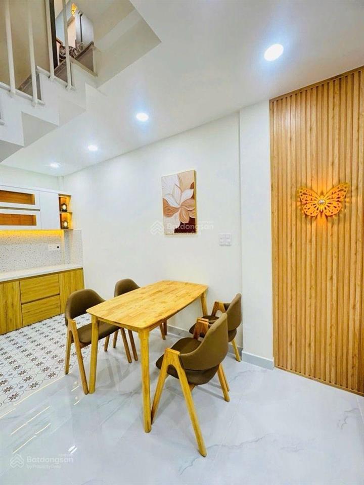 Quận 11  đường bình thới  nhà đẹp vào ở ngay  3 tầng  4pn  giá 5tỷ680