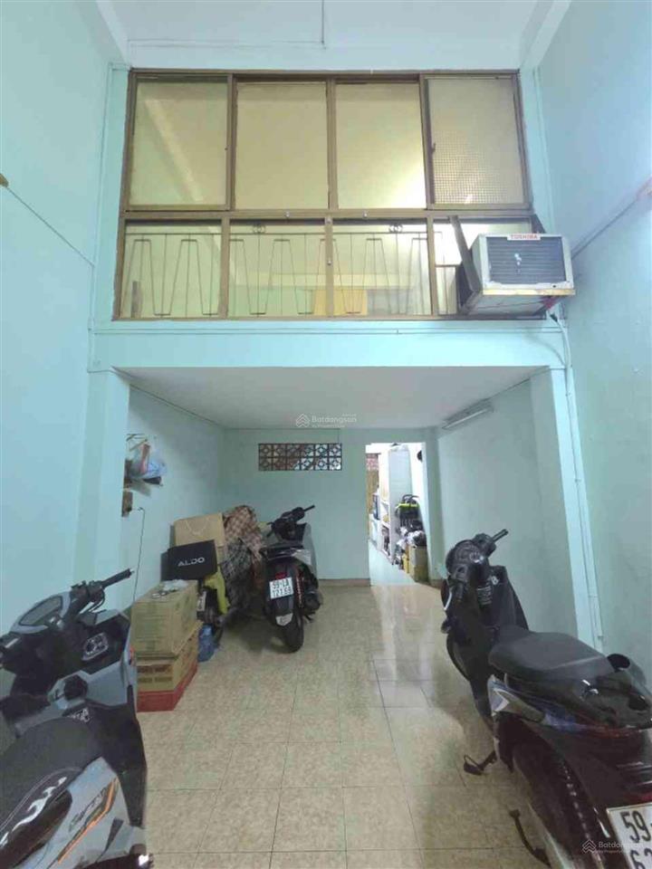 Nhà btct 4 tầng trung tâm quận 10 hẻm 4m thông  ngay bệnh viện nhi đồng