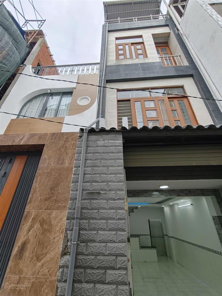 Nhà đẹp bình tân sát aeon mall vào ở ngay  4 tầng  3pn  giá 3tỷ6