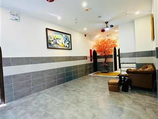 Chdv cao cấp quận 10 10 phòng + penthouse thang máy dòng tiền khủng  giá 23tỷ8 vị trí tru