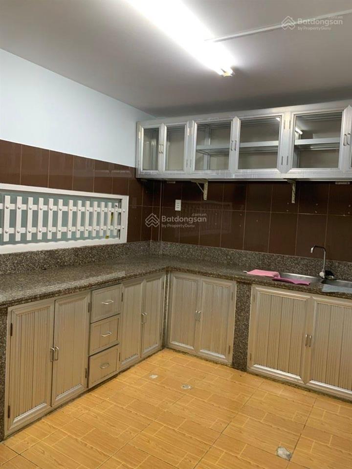 Bán nhà hẻm 7m  xe hơi ngủ trong nhà đường bình thới, quận 11 vị trí vàng gần vòng xoay lê