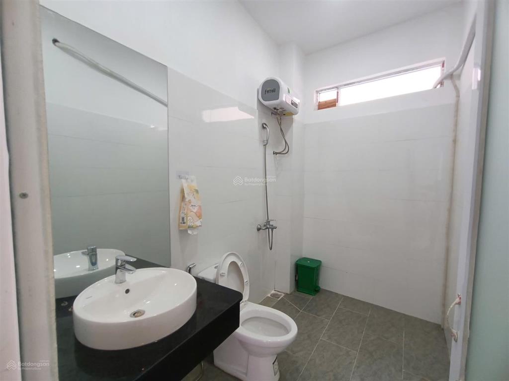 Bán nhà mặt tiền kinh doanh quận 10  đang có dòng tiền cho thuê làm phòng khám bệnh 50tr/tháng