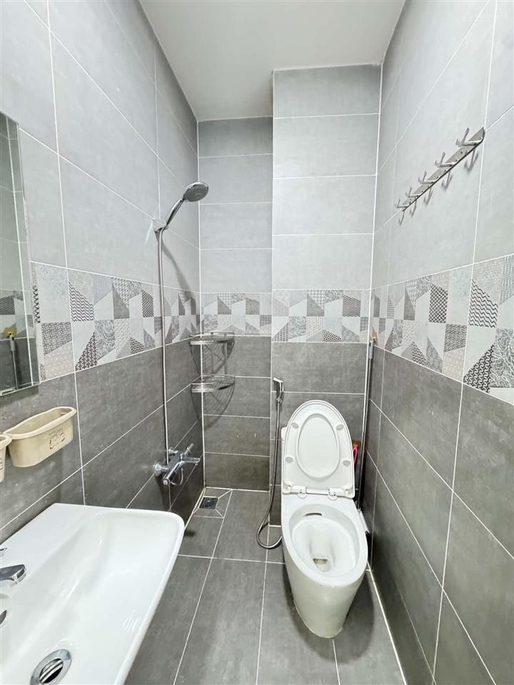 Nhà 5 tầng mới đẹp khu vip thành thái  hẻm xe hơi thông  quận 10