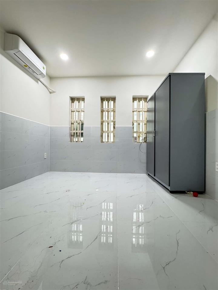 Nhà 5 tầng mới đẹp khu vip thành thái  hẻm xe hơi thông  quận 10