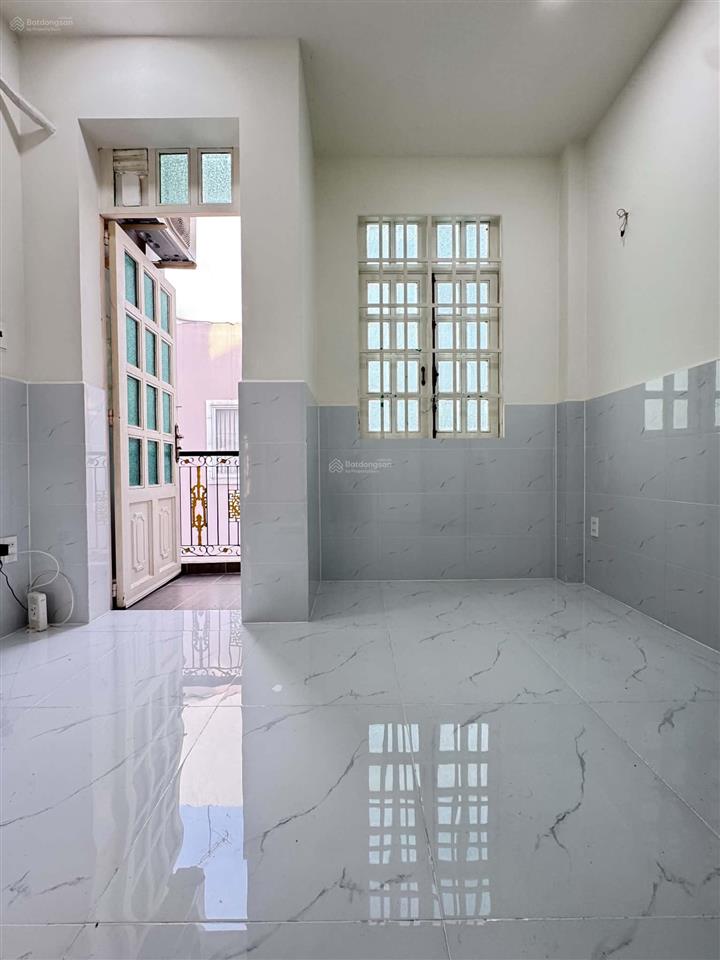 Nhà 5 tầng mới đẹp khu vip thành thái  hẻm xe hơi thông  quận 10