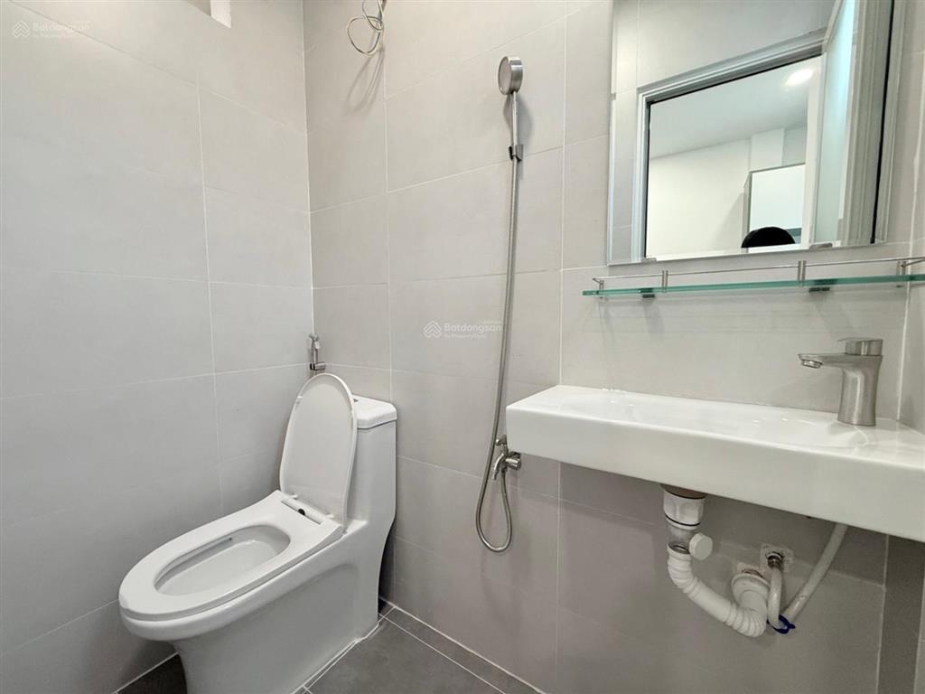 Chỉ 2tỷ350 sở hữu chung cư lạc long quân  mới đẹp full nội thất  vào ở ngay  2pn  2wc ch