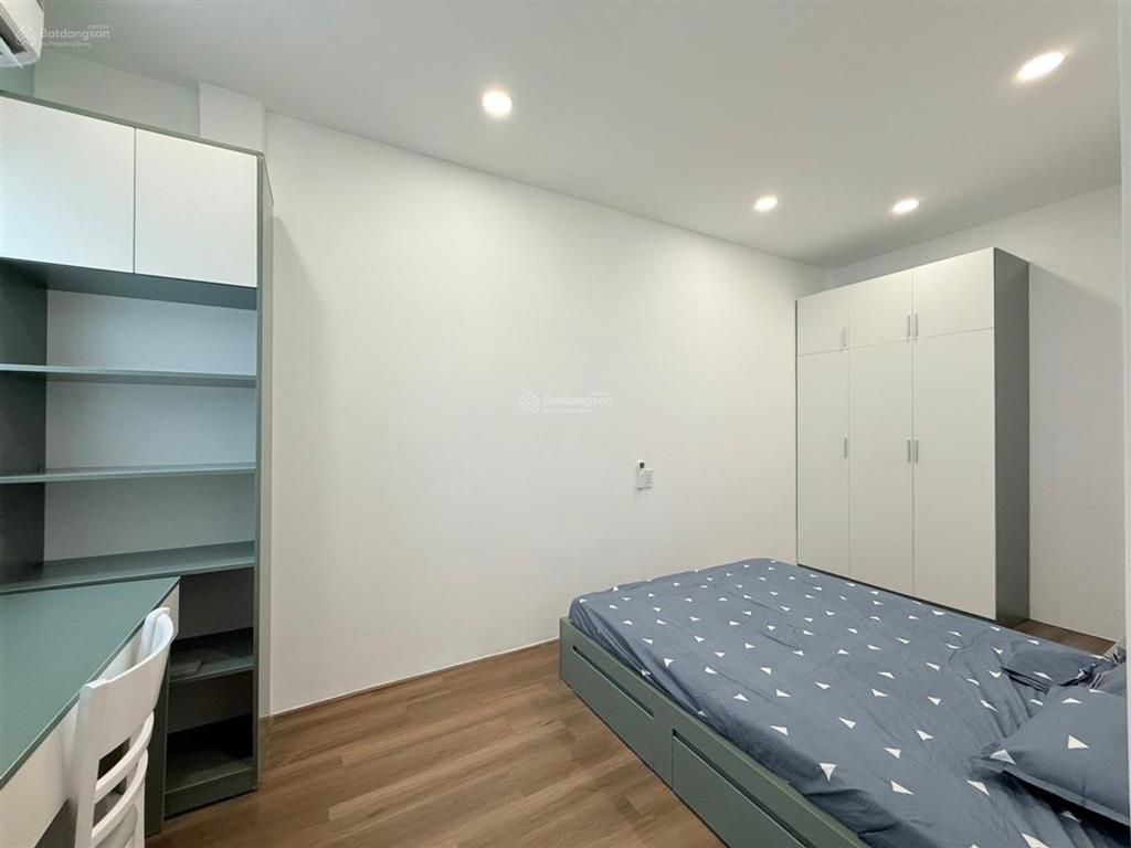 Chỉ 2tỷ350 sở hữu chung cư lạc long quân  mới đẹp full nội thất  vào ở ngay  2pn  2wc ch