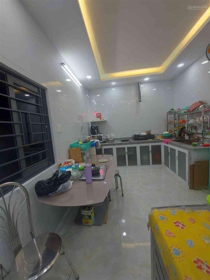 Nhà quận 10 vị trí đẹp  ngay nhà hát hòa bình  8,9 tỷ đường 3 tháng 2, gần học viện hành ch