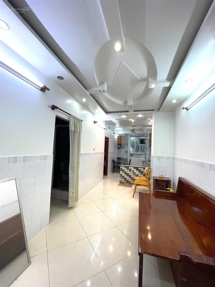 Bán căn hộ chung cư nguyễn kim quận 10  thang máy  ngay sân vận động thống nhất  2pn  2wc