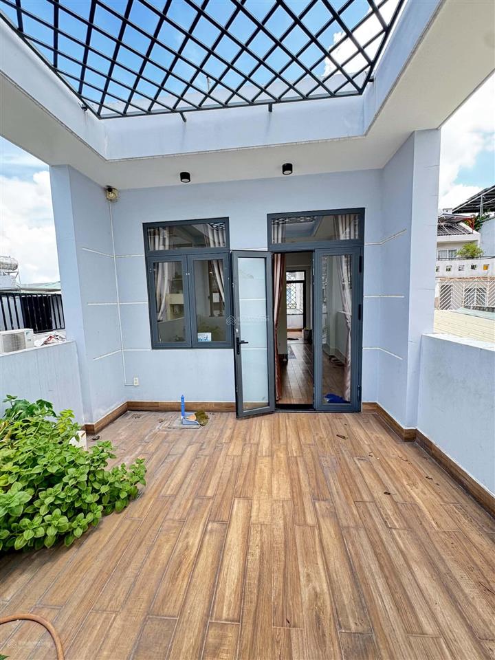 Hẻm xe hơi tránh 8m ngay chung cư bàu cát, tân bình  ngang 4m