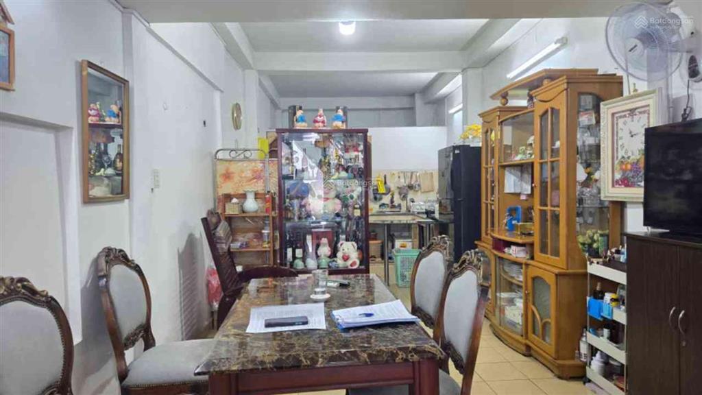 Bán nhà đẹp lê văn sỹ hẻm ô tô rộng vị trí hiếm, cách mặt tiền chỉ vài bước chân. kết cấu