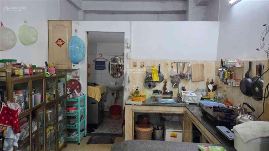 Bán nhà đẹp lê văn sỹ hẻm ô tô rộng vị trí hiếm, cách mặt tiền chỉ vài bước chân. kết cấu