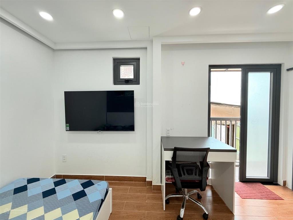 Quận 3 nhà mới vào ở ngay nhà 3 tầng  2pn  2wc  full nội thất giá 2tỷ9 nhà 3 tầng kiên