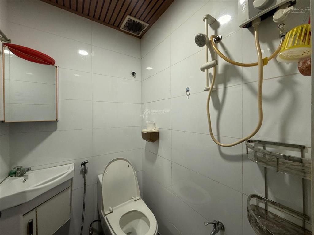 Quận 3 nhà mới vào ở ngay nhà 3 tầng  2pn  2wc  full nội thất giá 2tỷ9 nhà 3 tầng kiên