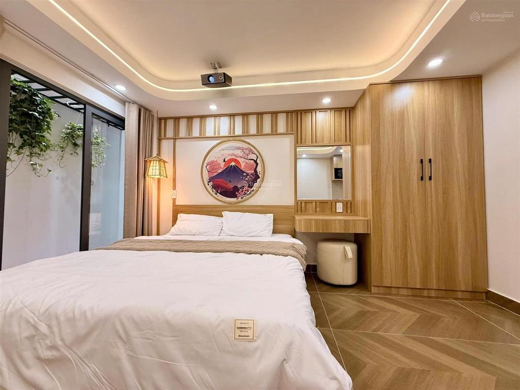 Chdv 7 phòng full nội thất thang máy trung tâm quận 3  giá 14tỷ5 cách mạng tháng 8, phường