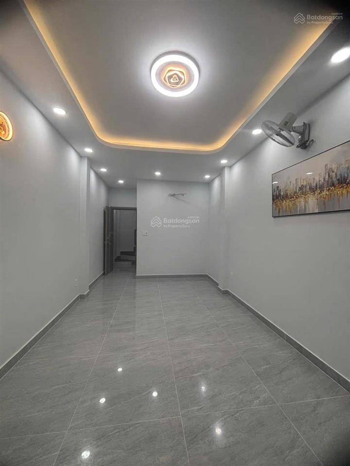 Quận 10  nhà đẹp thiết kế hiện đại hẻm thông sát mặt tiền  8tỷ3 vị trí đẹp, hẻm 4m thông