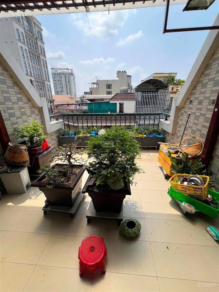 Cho thuê nhà mặt tiền quận 5 ngay chợ thuốc triệu quang phục  40tr/tháng (nhà mới tinh tha