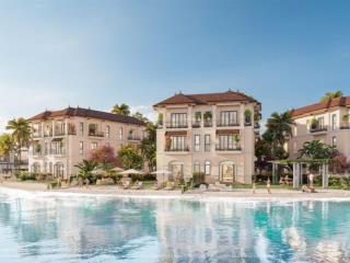 Tôi cần bán gấp biệt thự sl 270 m2 đất, 2 mặt tiền có bãi biển riêng sau nhà tại vinhomes cần giờ.