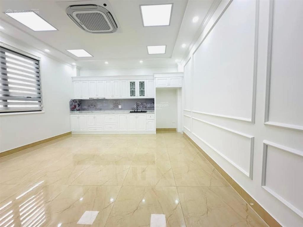 Duy nhất!!! trần quang diệu phân lô ô tô tránh  vỉa hè 2m  kinh doanh 75m2*8tầng thang máy