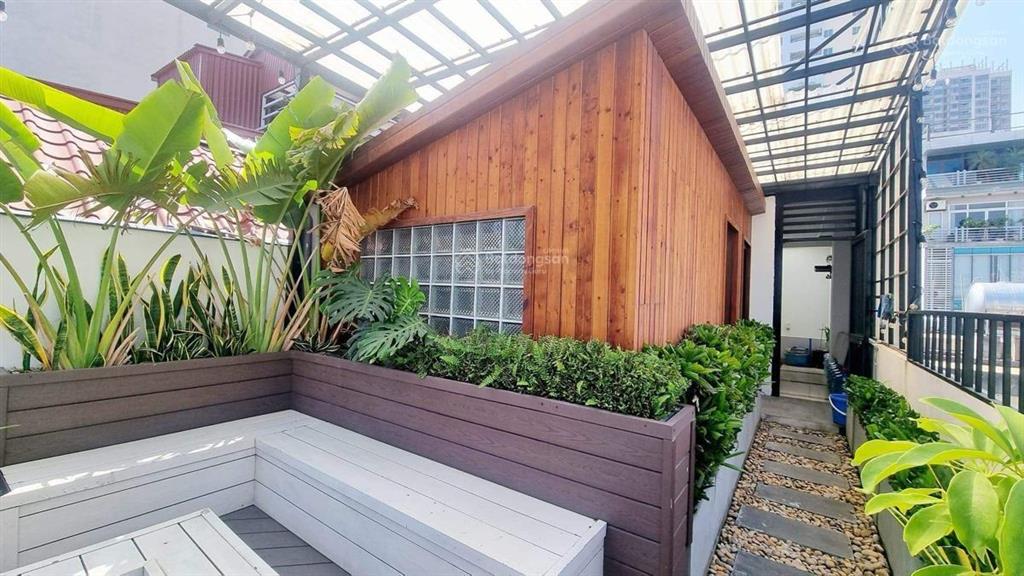 Hàng hiếm! phân lô chùa láng, xây mới thang máy, phân lô ô tô tránh, thông bàn cờ 58m2*7 tầng