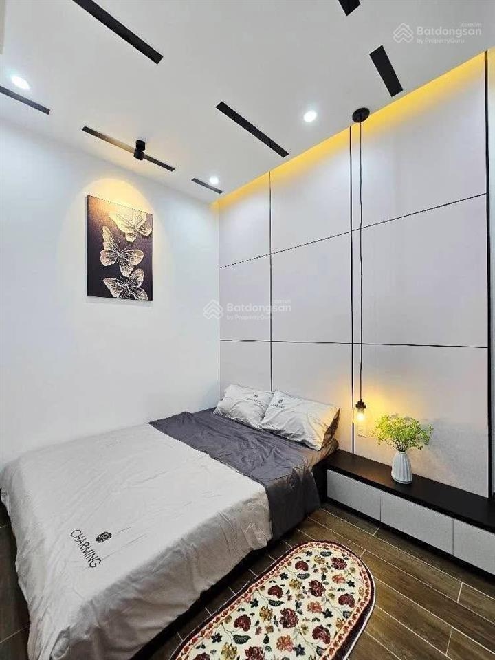 Duy nhất! hoàng cầu phân lô ô tô tránh vỉa hè 2m kd, cách mặt phố 20m, xây 62m2*5 tầng