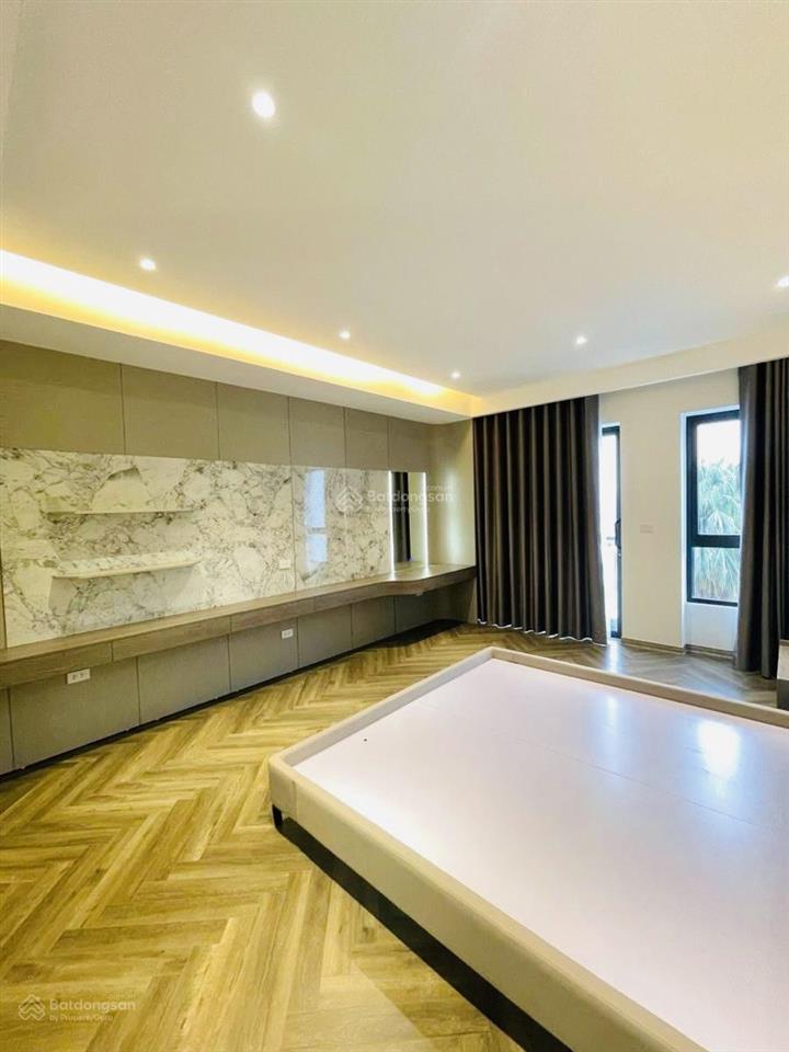 Duy nhất! bán nhà phân lô huỳnh thúc kháng, phân lô, ô tô tránh, vỉa hè 2m, 60m2  5 tầng  mt 5m