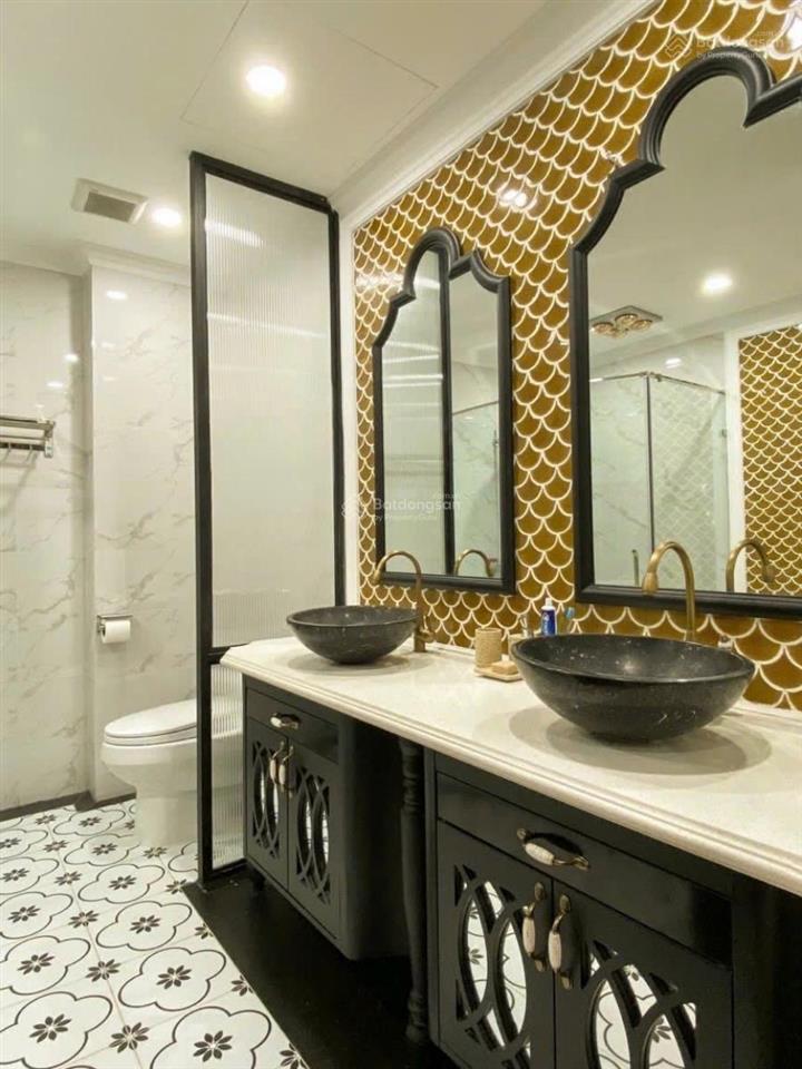 Phải xem! phân lô nguyên hồng, ô tô tránh vỉa hè 2m, kinh doanh đỉnh, 65m2*5 tầng