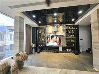 Lô góc nguyễn chí thanh. phân lô bàn cờ, 2 ô tô tránh, vỉa hè 2m, nhà full nt, ở/kinh doanh,62m2*6t
