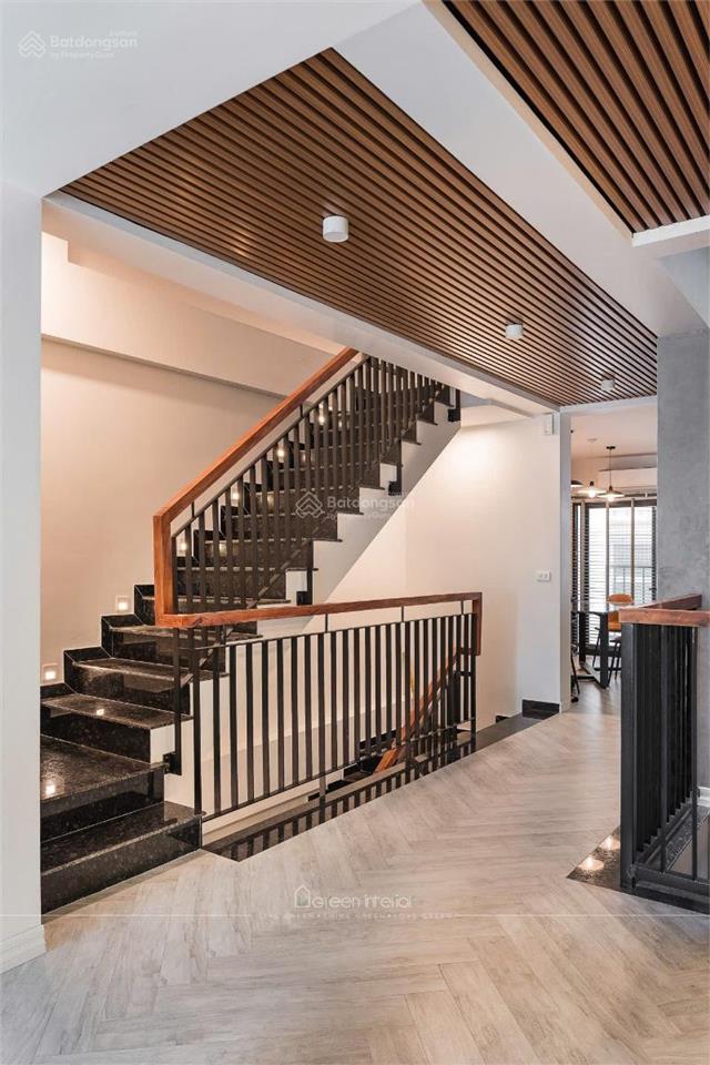Trần quang diệu phân lô ô tô tránh  vỉa hè 2m  kinh doanh, nhà mới, gara, 65m2*7 tầng thang máy