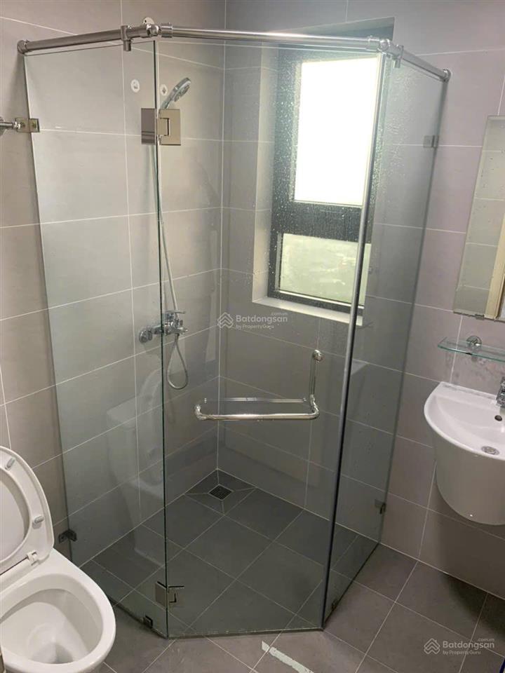 Tặng máy lạnh, máy hút mùi, rèm cửa, kính bếp bcons polygon 54m2 2ty490 bao full thuế phí. (0205)
