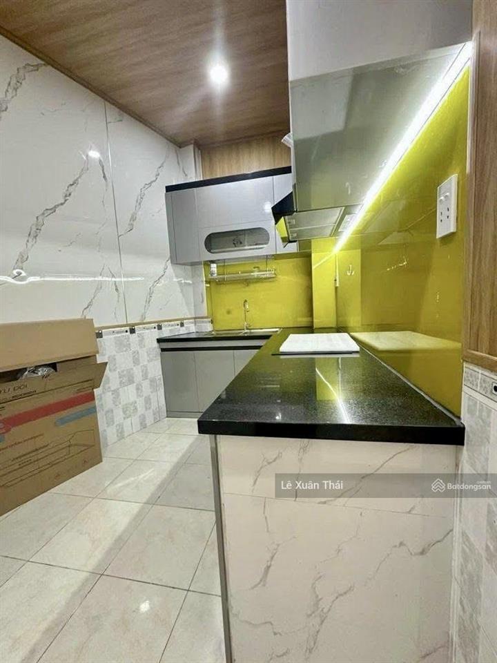 Nhà đẹp 4 tầng hòa bình, 46m2, hxh thông, chỉ 5.95 tỷ, hiệp tân tân phú. gần đầm sen