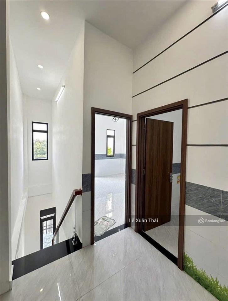 Nhà 4 tầng âu cơ, 42m2, 2 ô tô đổ cửa. chỉ 7.35 tỷ, ở ngay không sửa, p.9, tân bình.