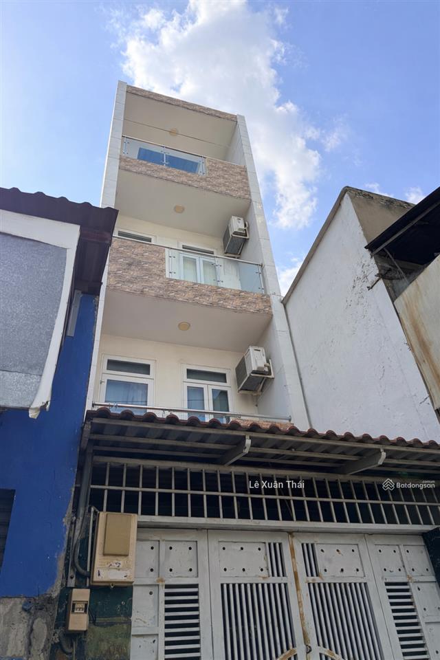 Nhà 4 tầng âu cơ, 40m2, ngang 4m. ô tô vào nhà. chỉ 6.98 tỷ, rẻ nhất khu vực p.9, tân bình.