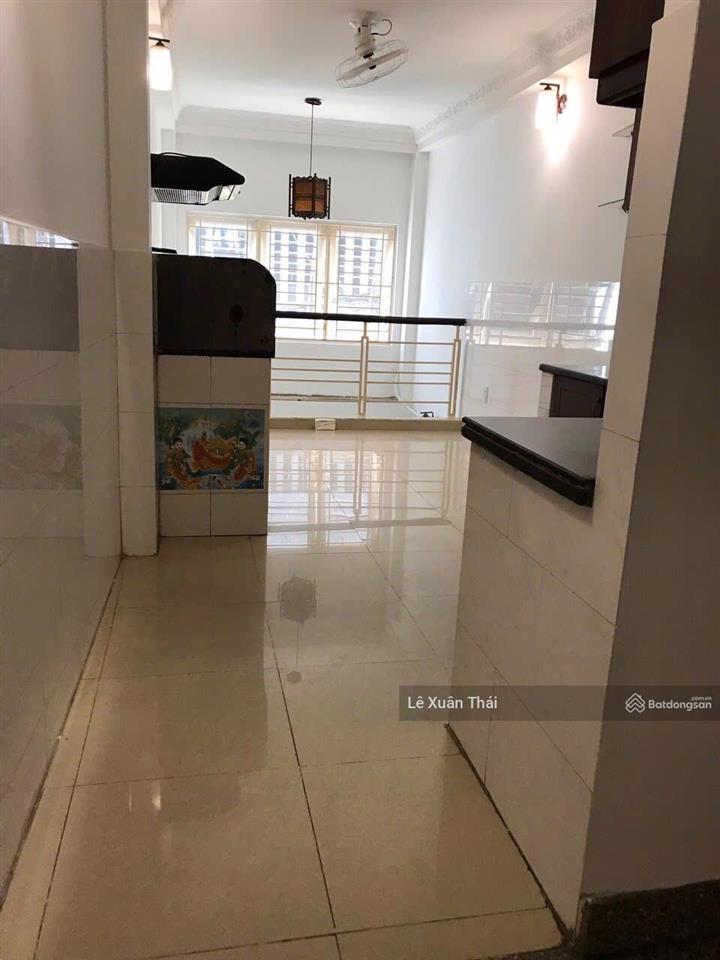 Hiếm, công chúa ngọc hân  nhà mặt tiền giá trong hẻm, 4 tầng, 40m2. 9 tỷ tl, rẻ nhất q11