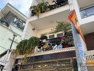 Mặt tiền thái phiên, 4 tầng 42m2  khu dân trí cao sang trọng. chỉ 9.9 tỷ tl, rẻ nhất q11