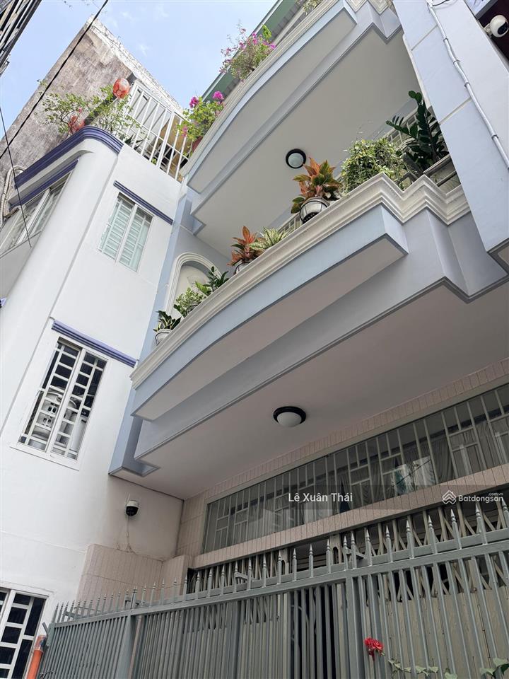 Giảm 500tr, 3t 30m2 vài bước ra mt nguyễn thiện thuật q3, gần nguyễn đình chiểu. chỉ 6.1 tỷ