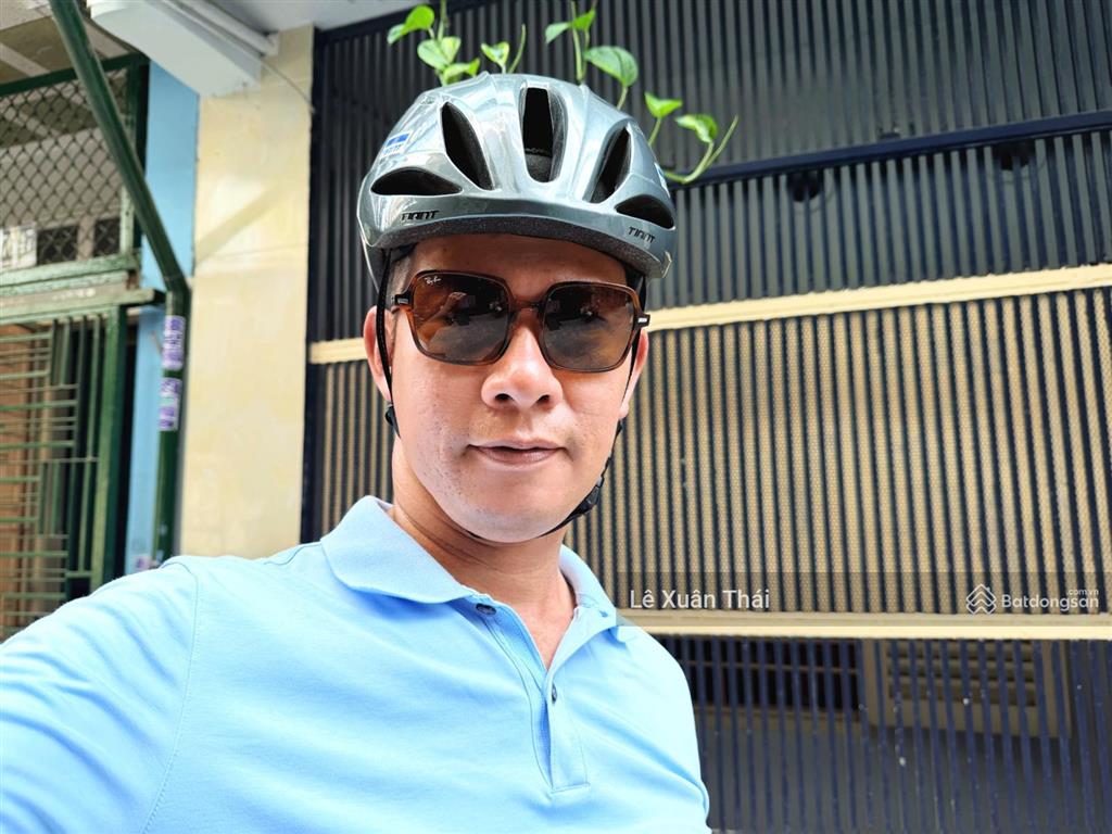 1 căn ra mt lãnh binh thăng 48m2 ngang 4m, 2 tầng, xe hơi đổ cửa. chỉ 6.6 tỷ